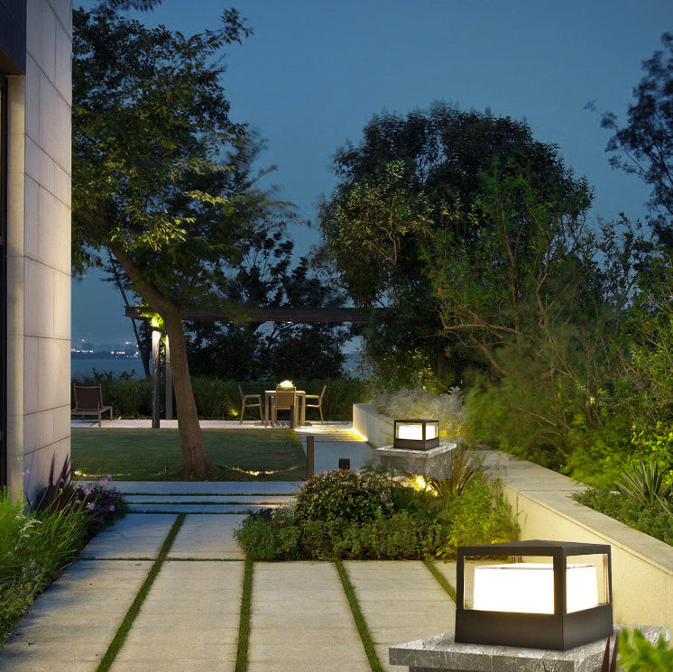 Outdoor LED Lights Aluminium Cylinder Lawn Post Light Waterproof Industrial Garden Pillar Lamp