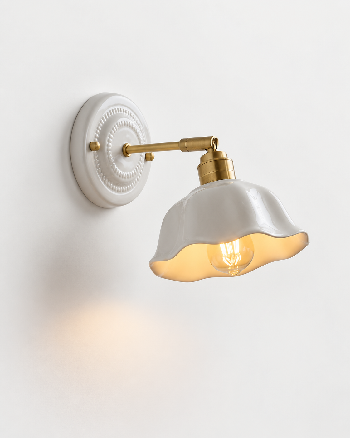 Ceramic Wall Sconce Scalloped Dome Shade Brass Pull Chain Hardwired Bedroom Vanity Light