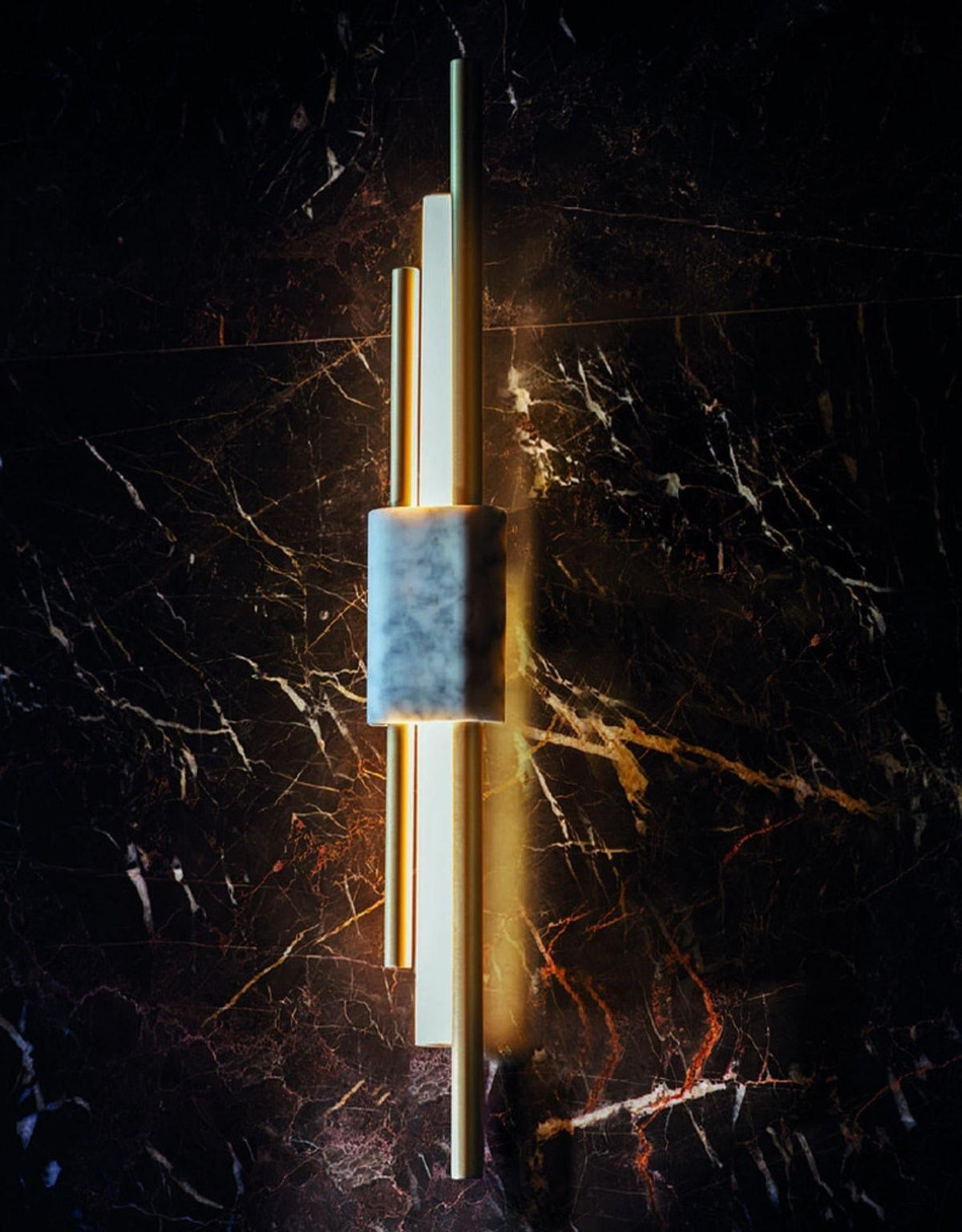 Alcochete wall sconce mounted on textured wall