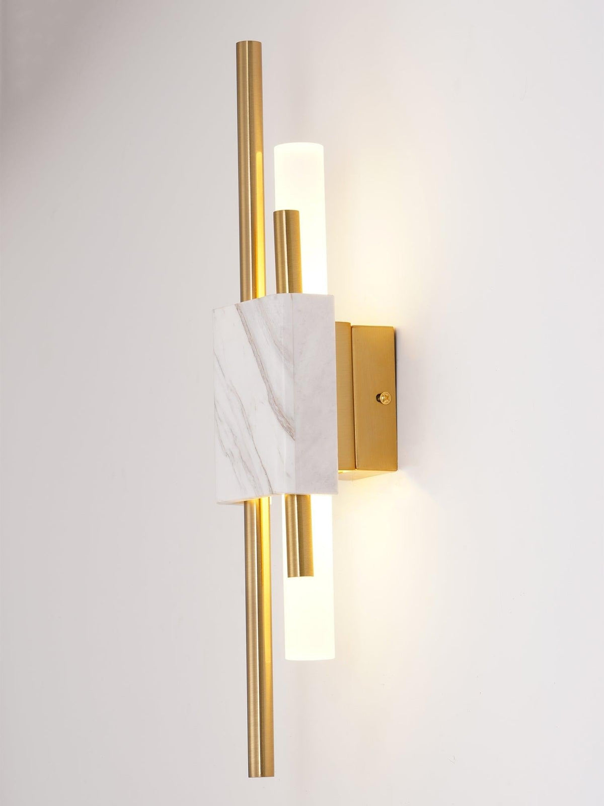 Alcochete wall sconce white marble detail view
