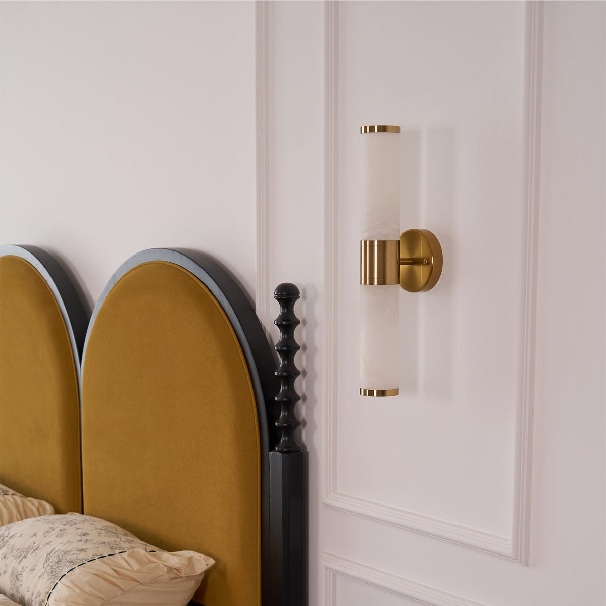 Beja wall lamp in bedroom, ambient lighting