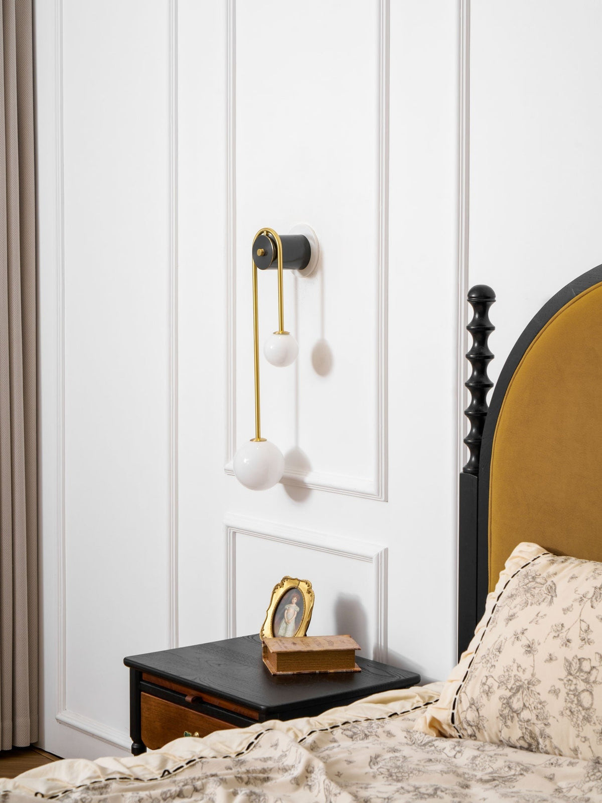 Warm interior scene with Alcoutim wall sconce