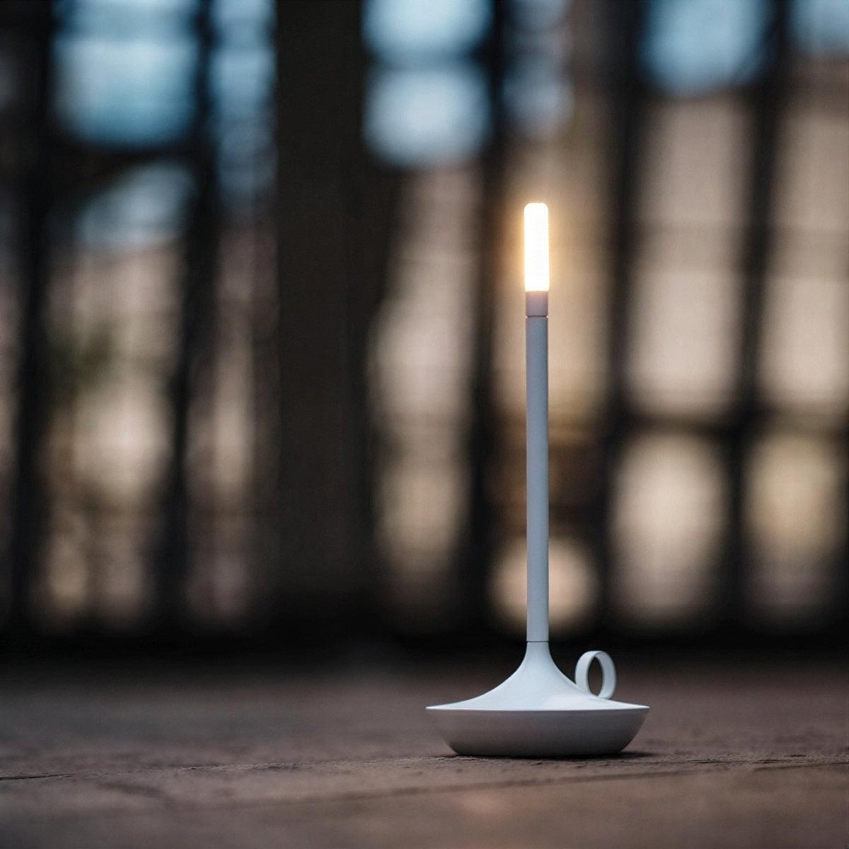 Cordless Table Lamp LED Candle-Style Dimmable Portable Rechargeable Bedside Dining