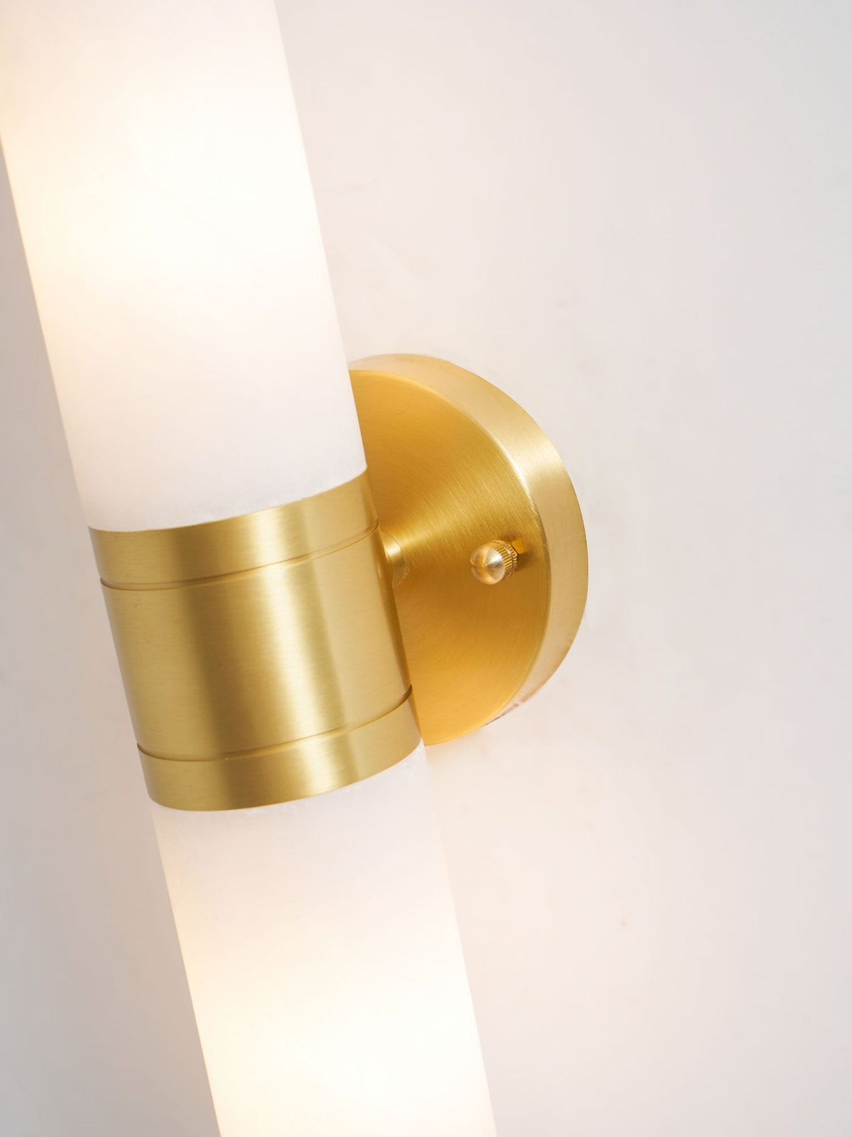 Beja shade material, translucency and texture