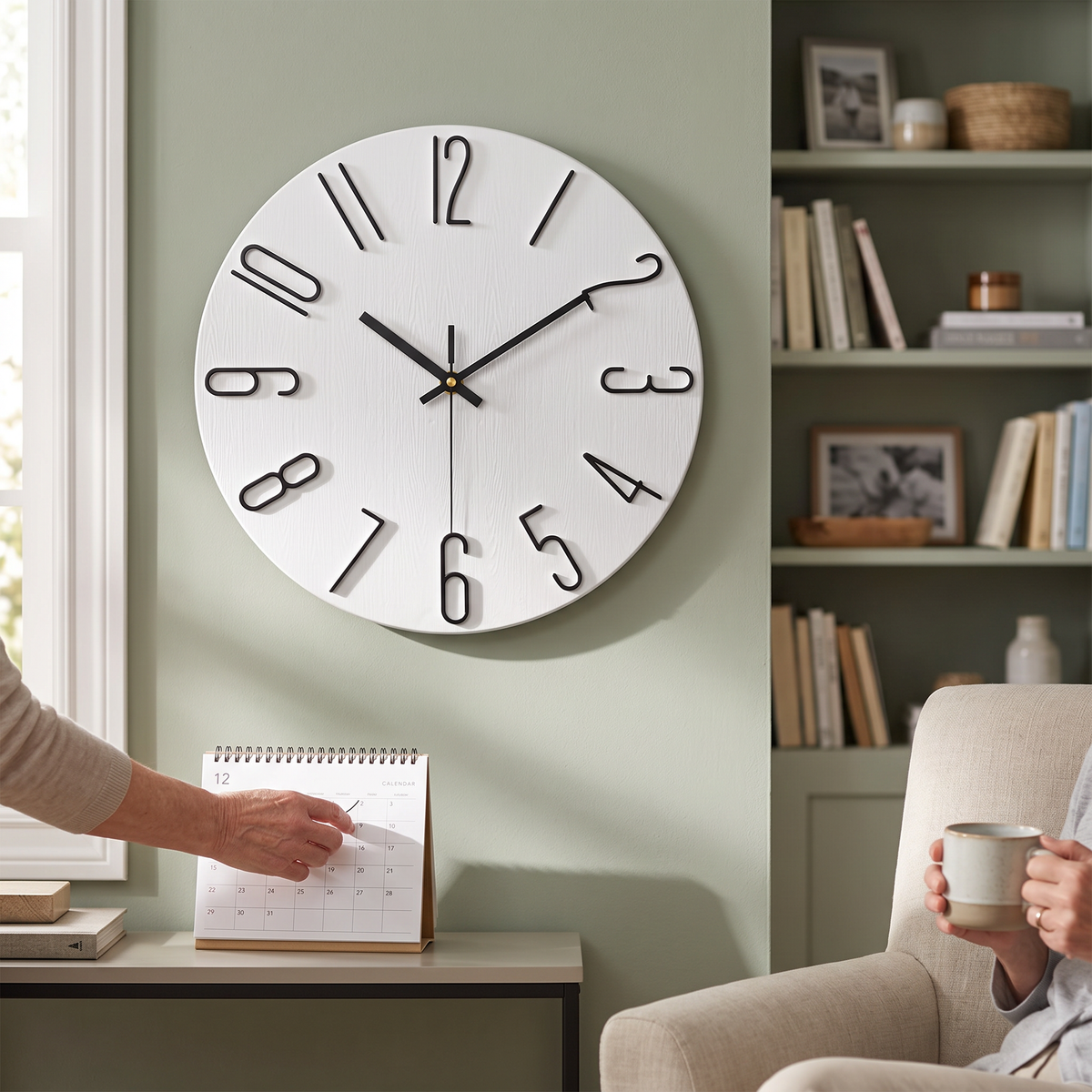Aurum Silent Wall Clock with Gold Numerals - White