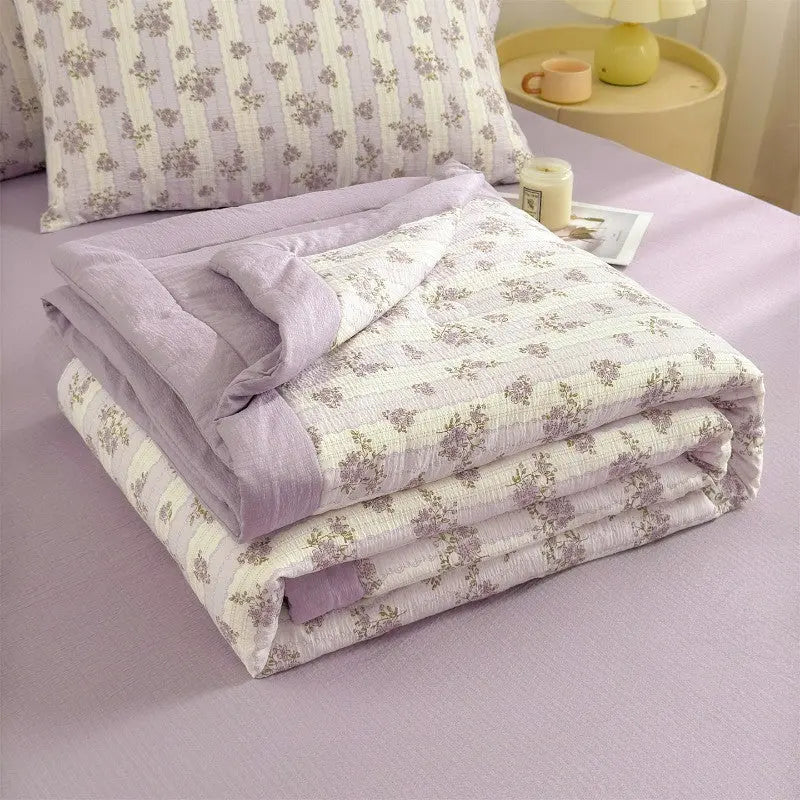 Floral Quilted Bedding Set 3 Piece Reversible Coverlet Pillow Shams Purple Trim