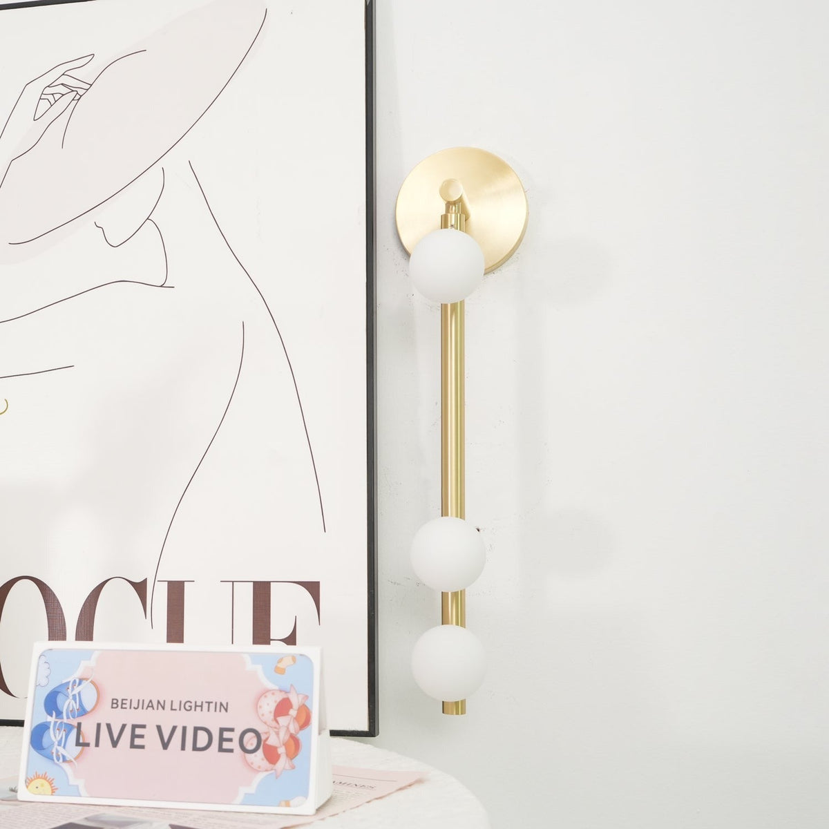 Lifestyle image with Vouga seven-B sconce installed