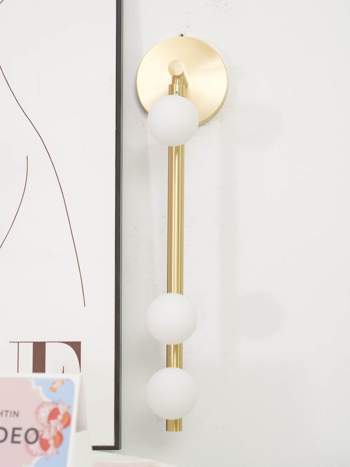 Studio seven-B variant showing arm arrangement