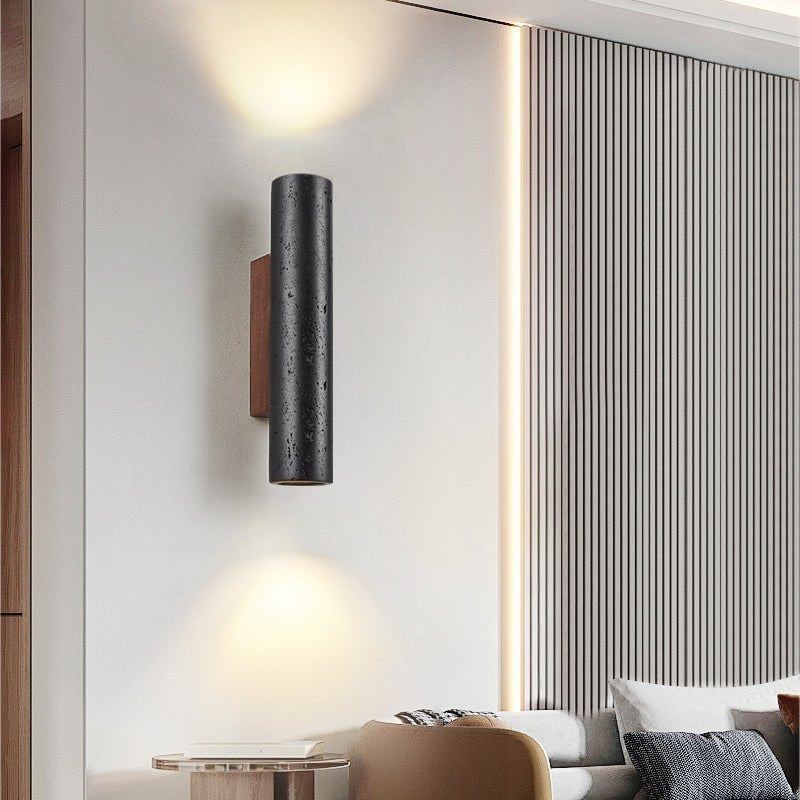 Walnut backplate wood tone and natural aging characteristics
