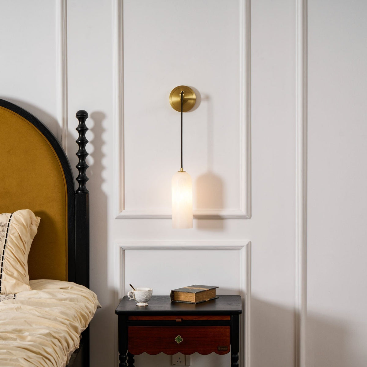 Zêzere alabaster sconce, textured shade detail shot